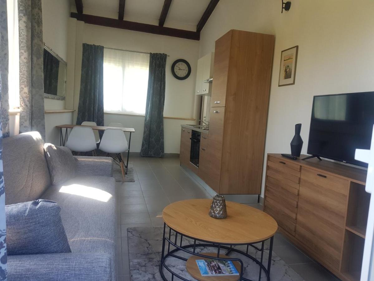 Rooms Brig Duga Resa Luaran gambar